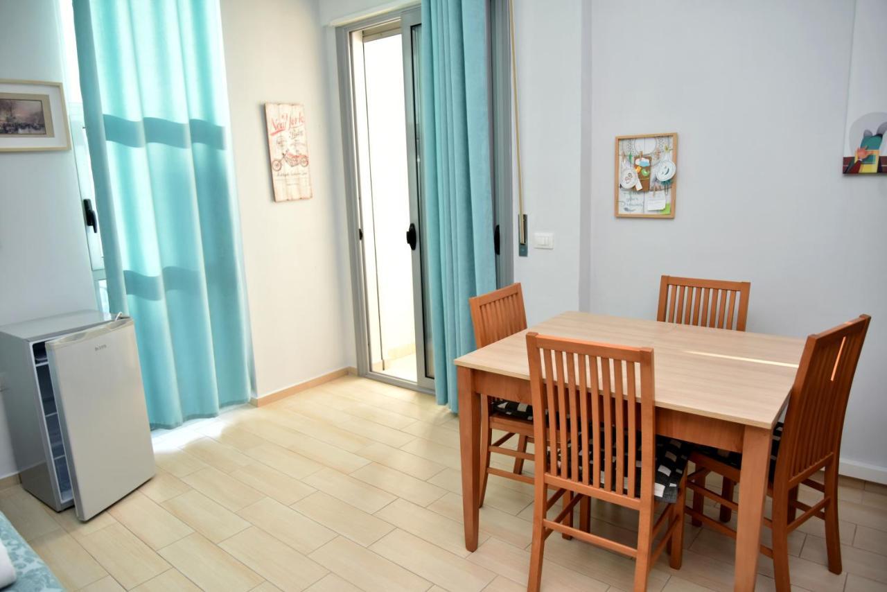 Arianiti Guesthouse فلورا المظهر الخارجي الصورة