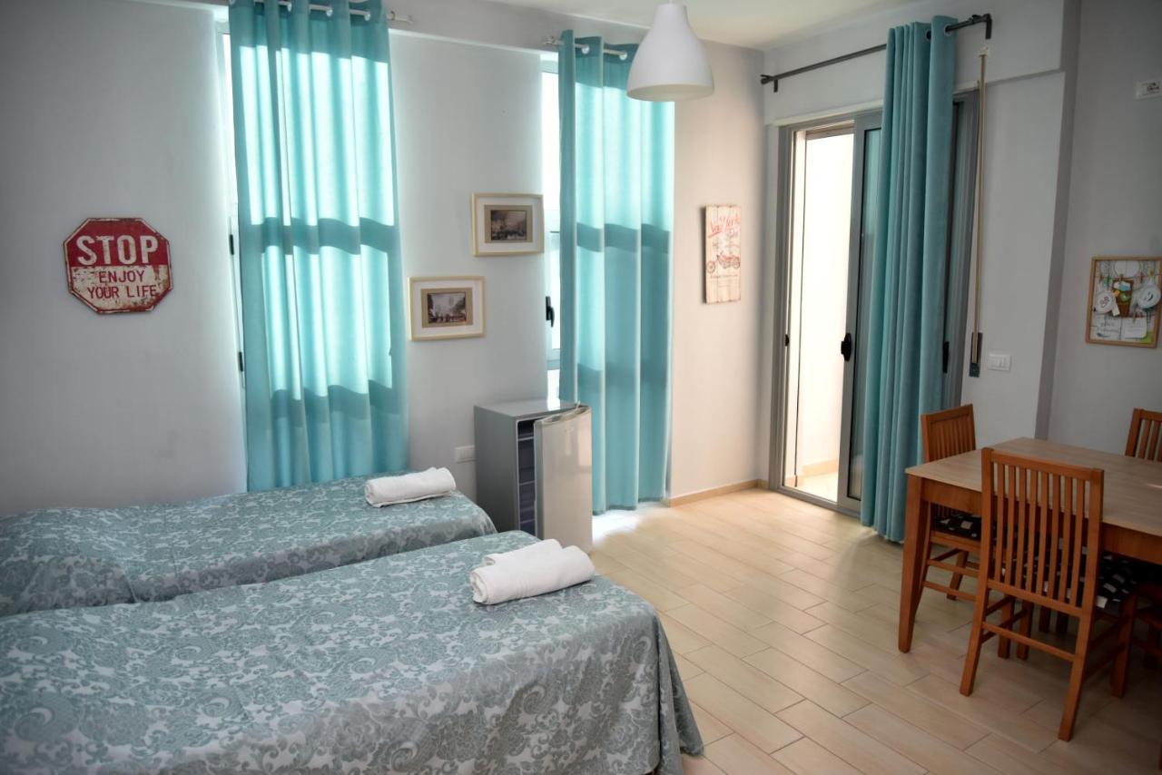 Arianiti Guesthouse فلورا المظهر الخارجي الصورة